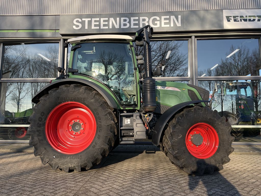 6792053feb24d