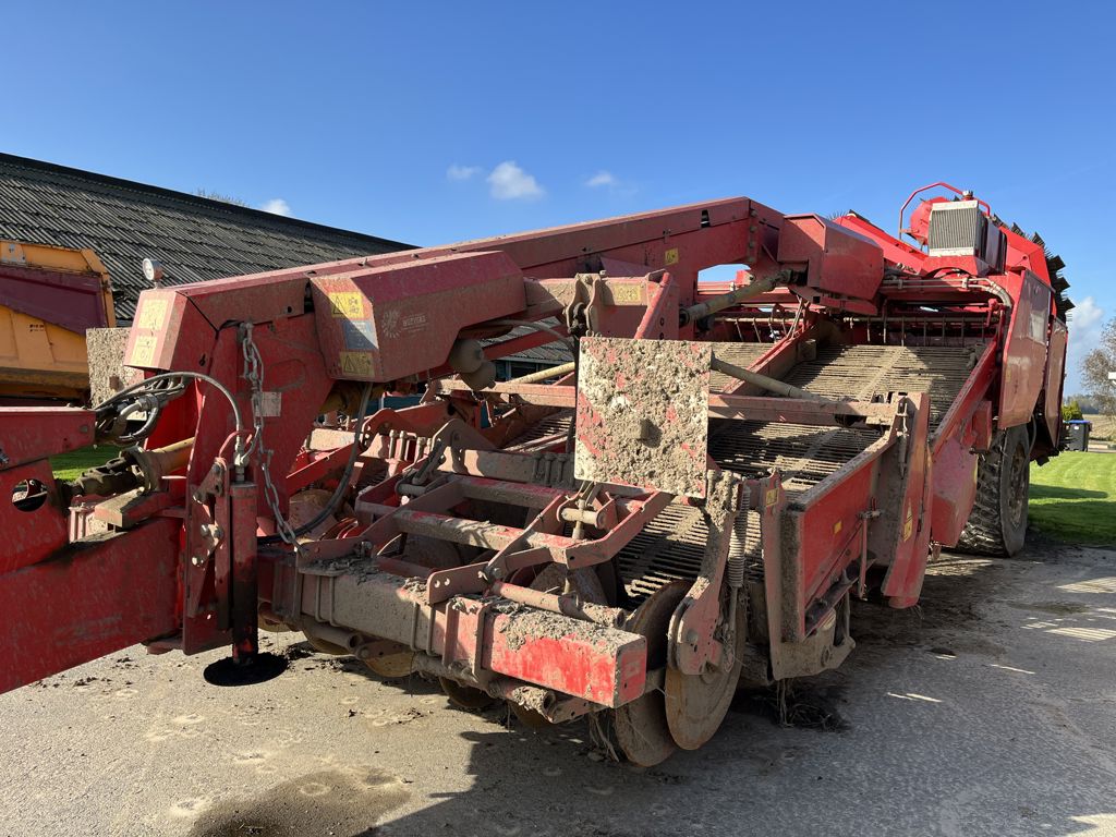 67fd150871caf